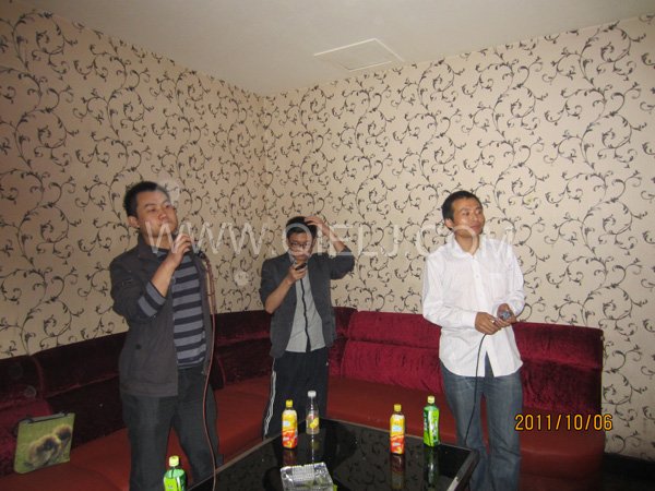 2011年10月，鄭州企鵝糧油機(jī)械有限公司--外貿(mào)部，十一國(guó)慶節(jié)團(tuán)體活動(dòng)！(圖6)