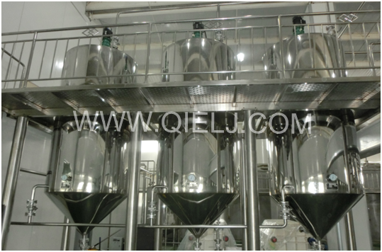 茶籽油精煉設備 冷榨山茶籽油成套設備(圖7) 茶籽油精煉設備 冷榨山茶籽油成套設備(圖7)